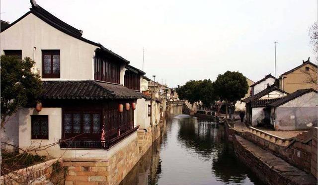 常吃水煮蛋，是“养肝”还是“伤肝”呢？医生：吃鸡蛋需谨记4点